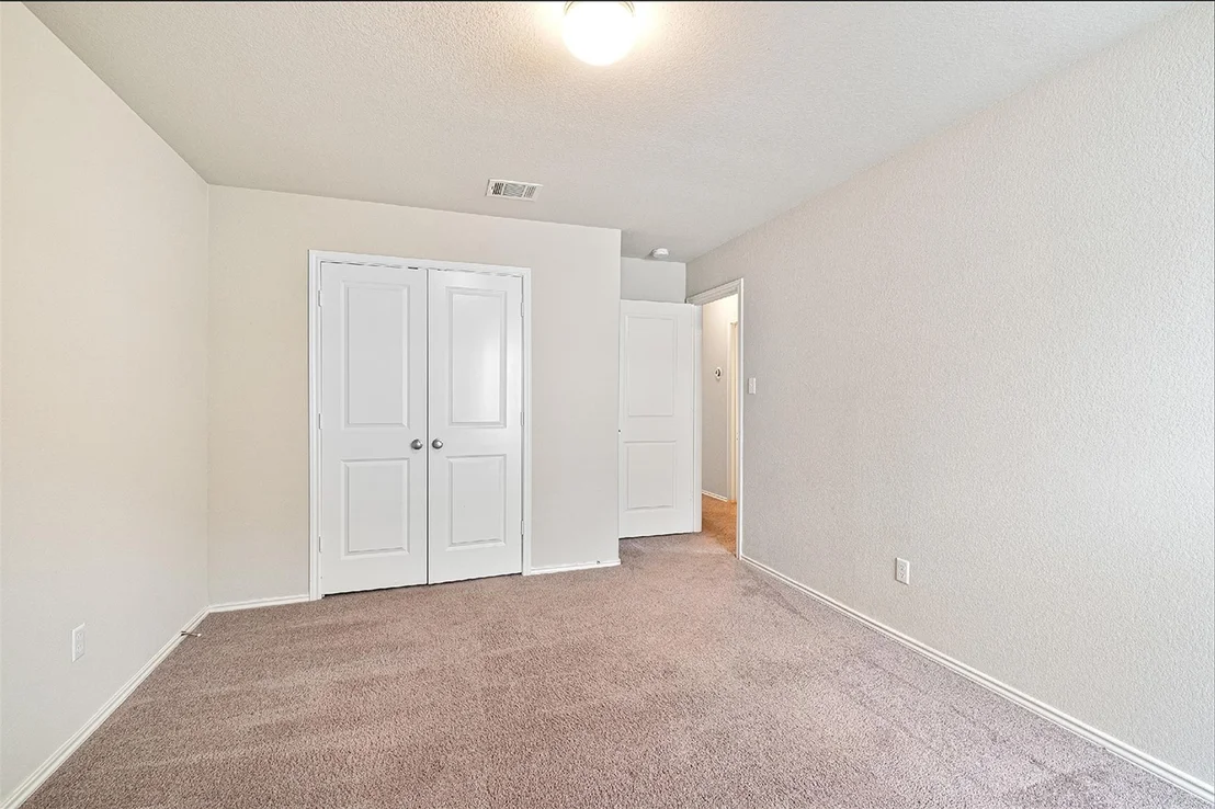 Photo of 285 Moon Stone TRL
