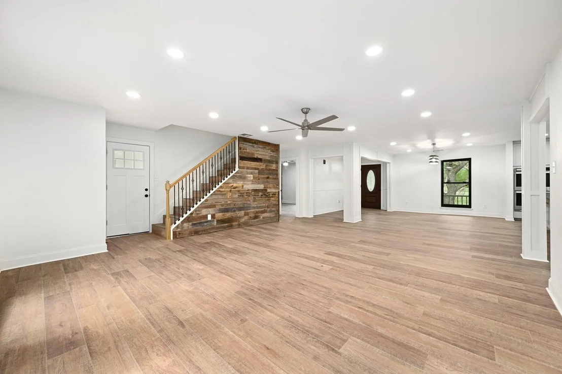 Photo of 322 Mesa Oaks