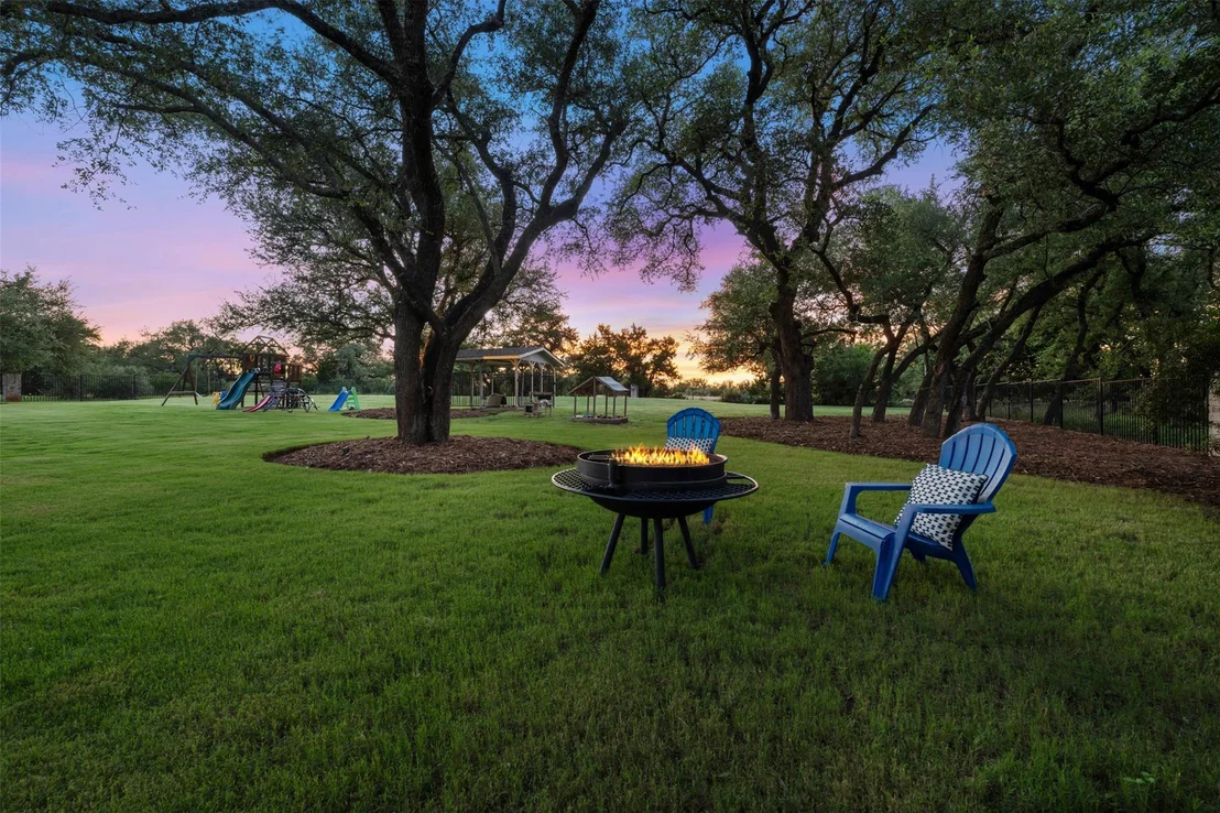Photo of 220 Highland Oaks