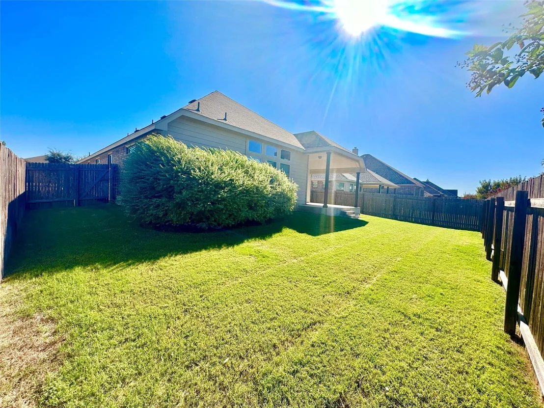 Photo of 1017 Hillrose DR