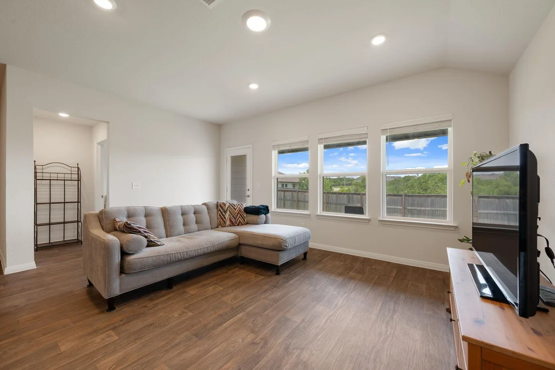 Photo of 13908 Mamie Eisenhower RD
