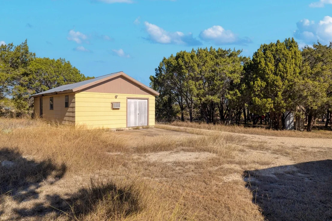 Photo of 252 Yates RD