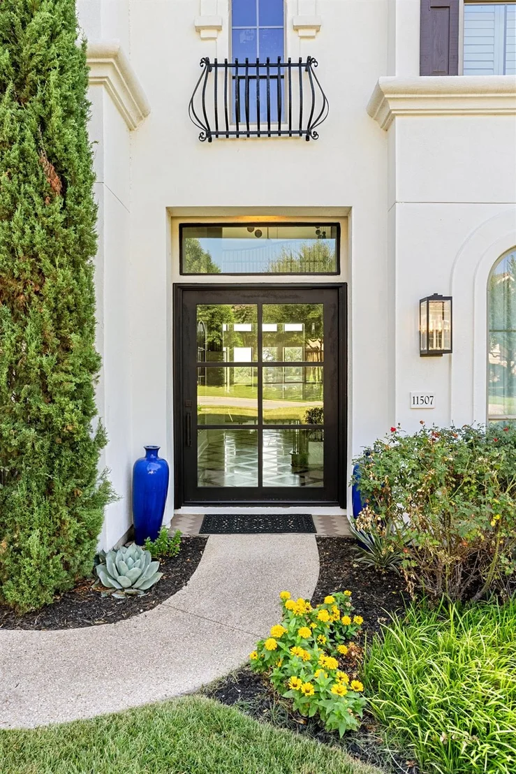 Photo of 11507 Shoreview Overlook