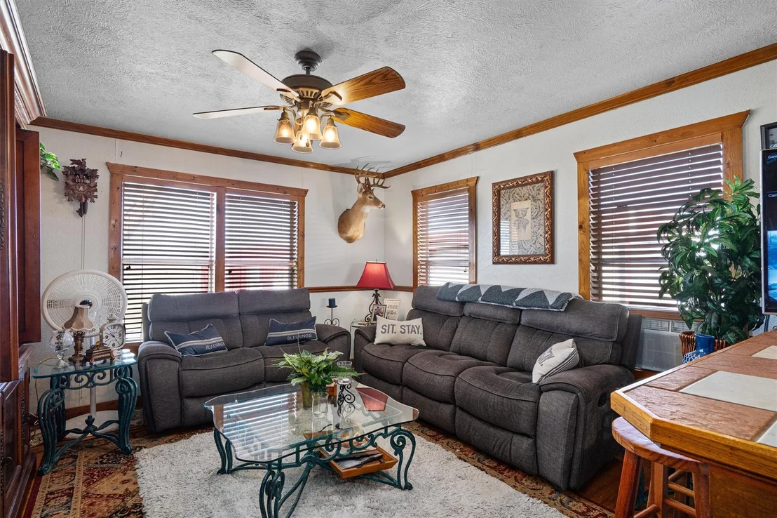 Photo of 5300 County Road 424