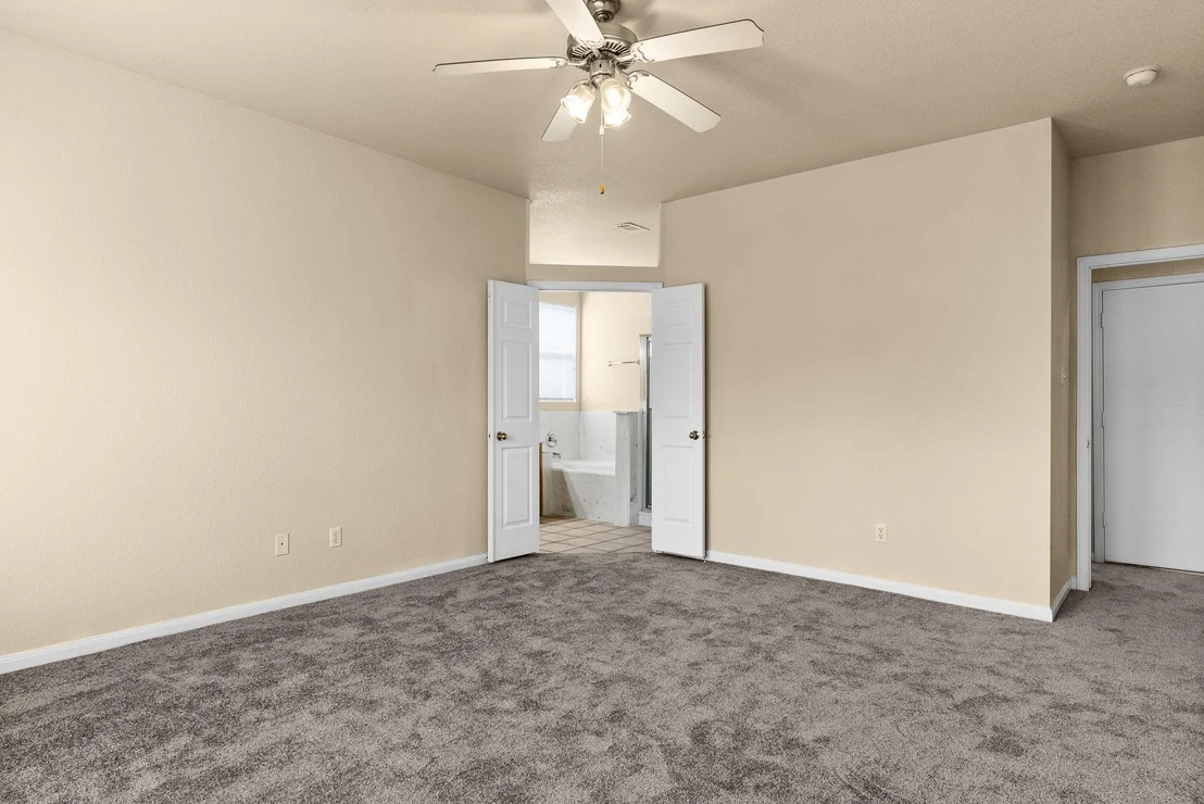 Photo of 118 Lone Shadow DR
