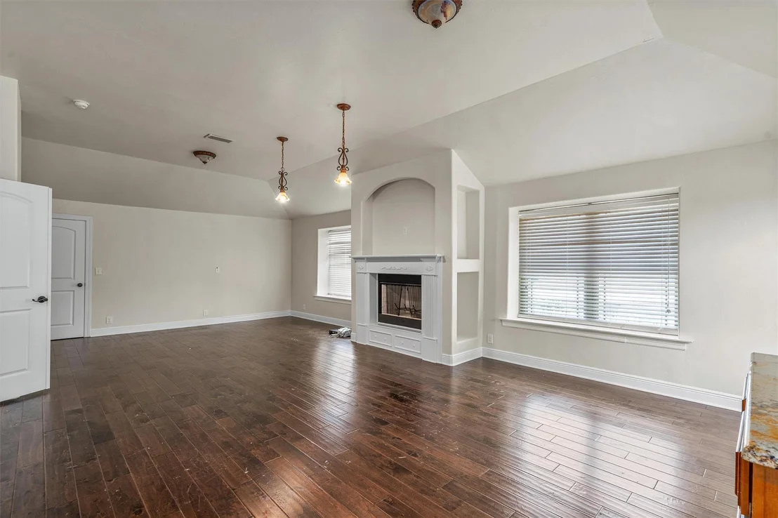 Photo of 800 Canyon Bend RD