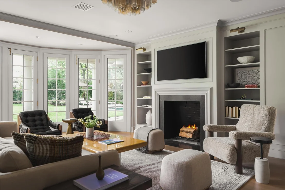 Photo of 2308 Bridle PATH
