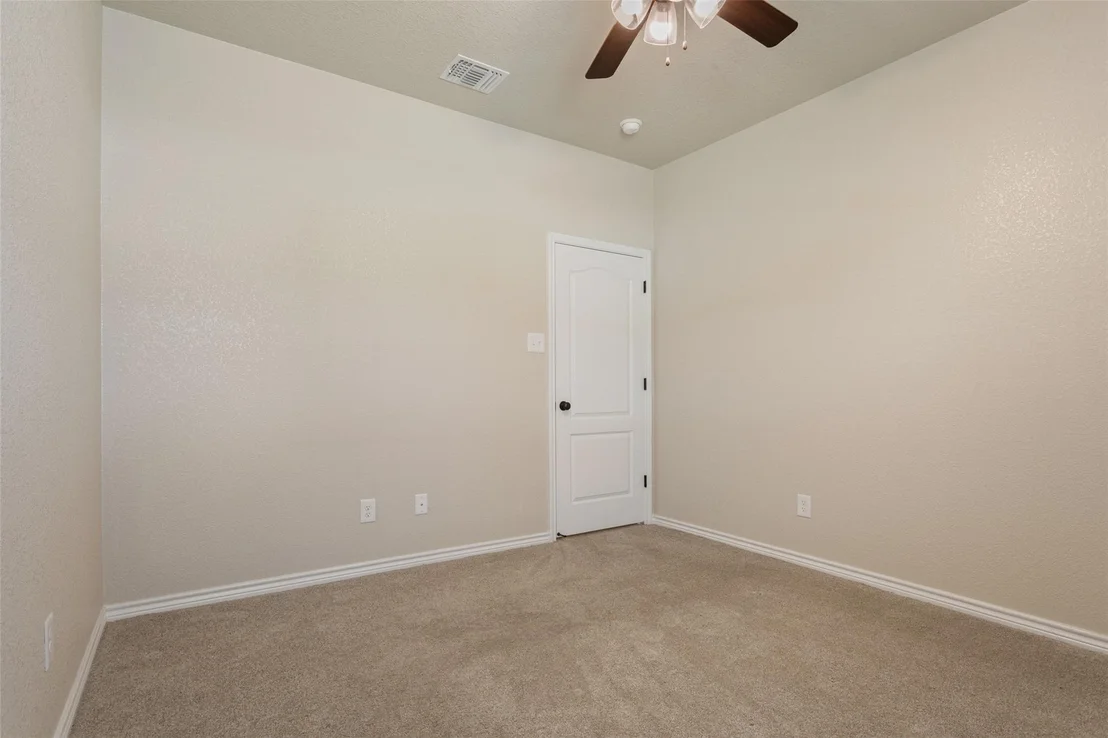 Photo of 7601 Silicon DR