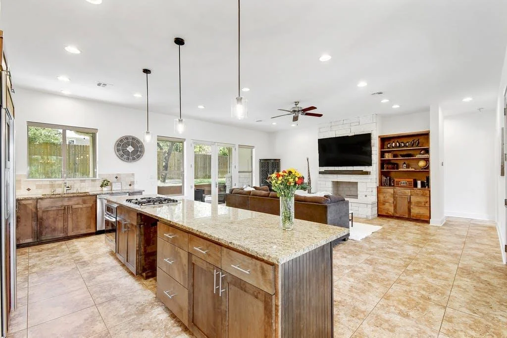 Photo of 1006 Lipan TRL