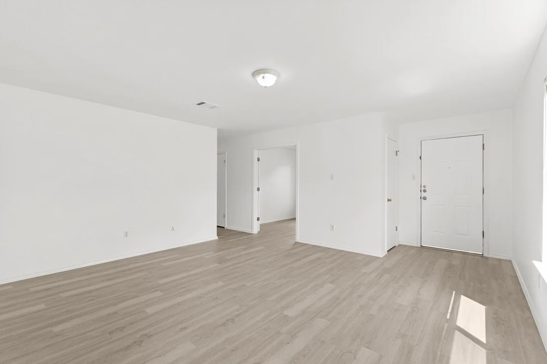 Photo of 112 James Lin CIR