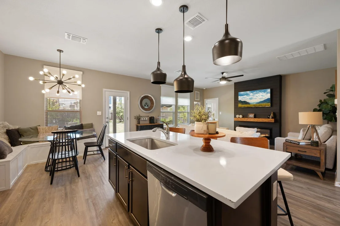 Photo of 128 Bright Star LN