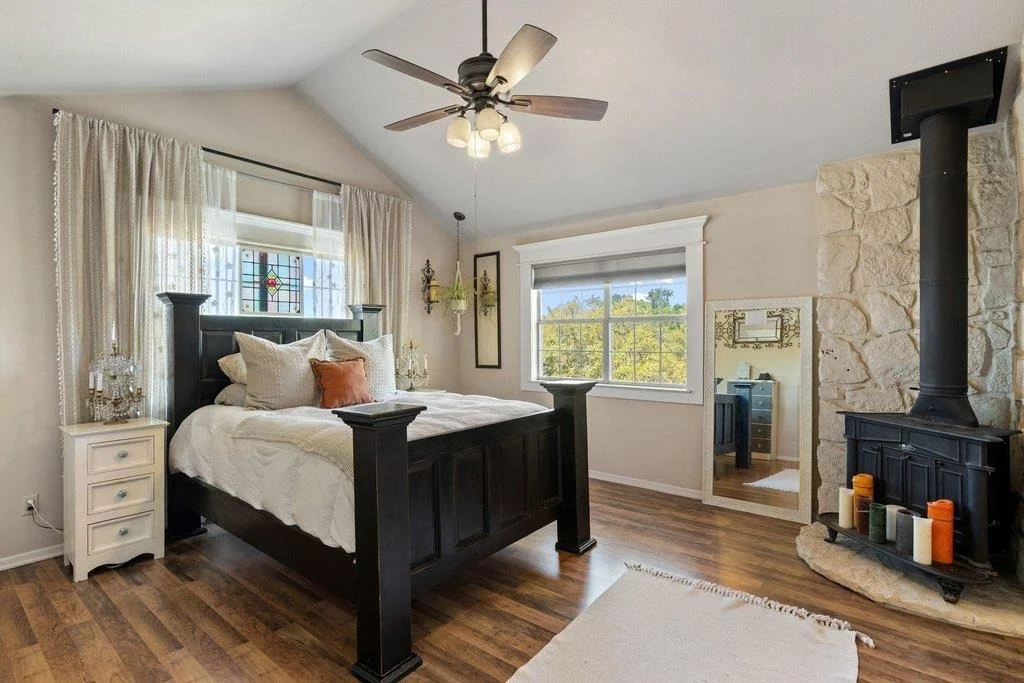 Photo of 290 Sunset RDG