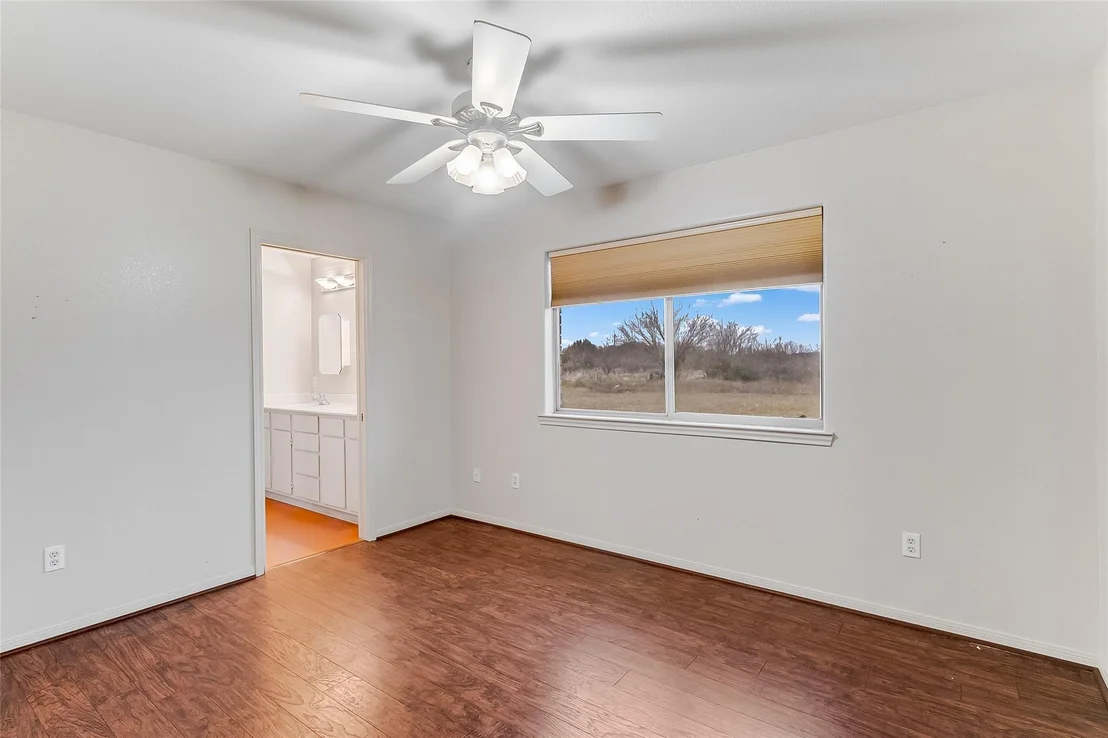 Photo of 8319 County Road 200