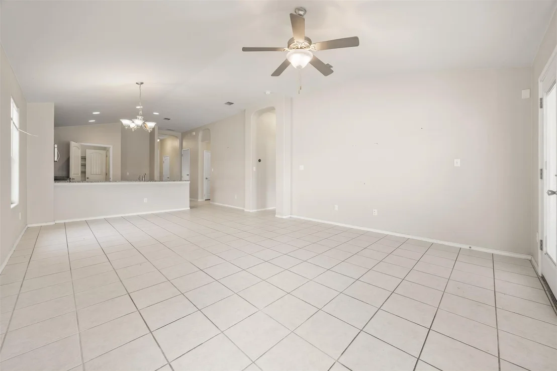 Photo of 2514 Garlic Creek DR