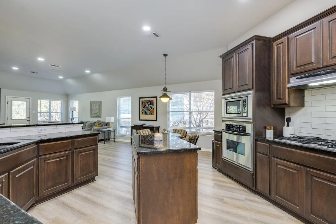 Photo of 12537 Central Park DR