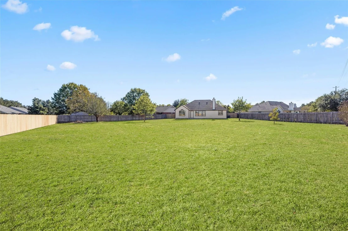 Photo of 246 Bastian LN