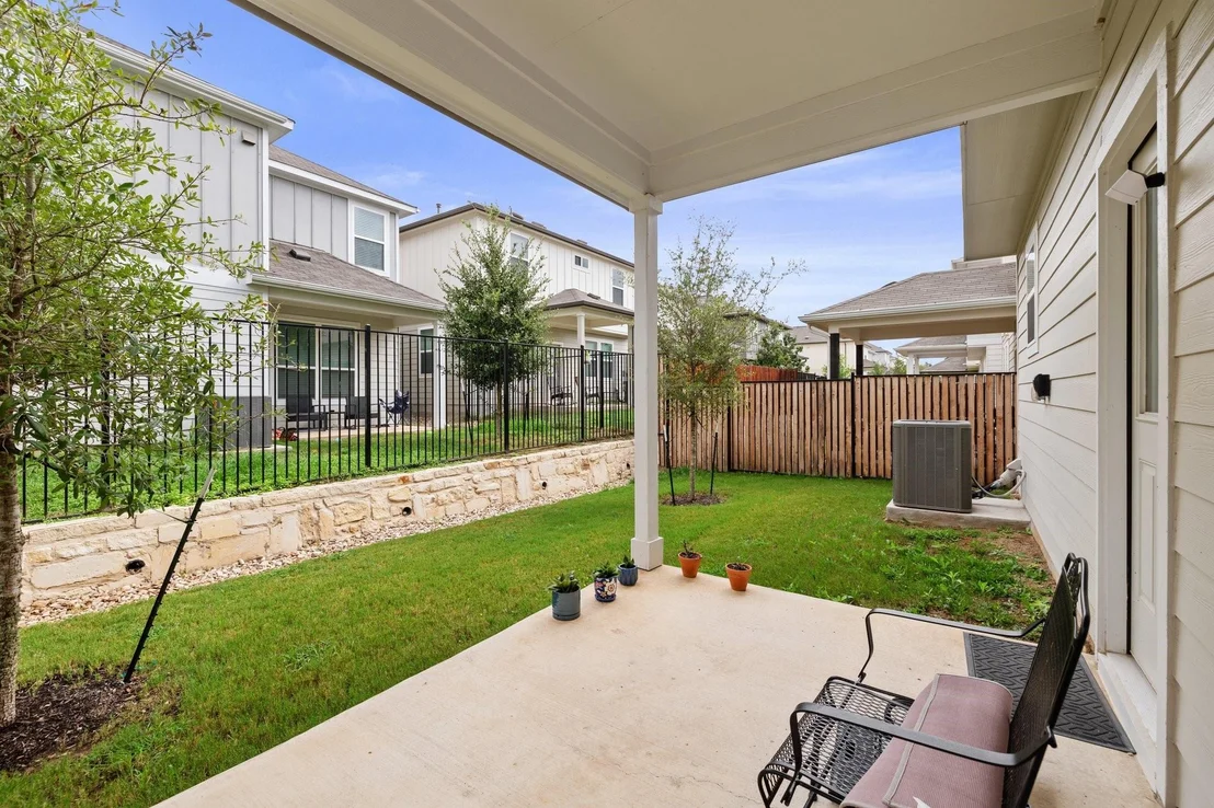 Photo of 1128 Autumn Heather DR