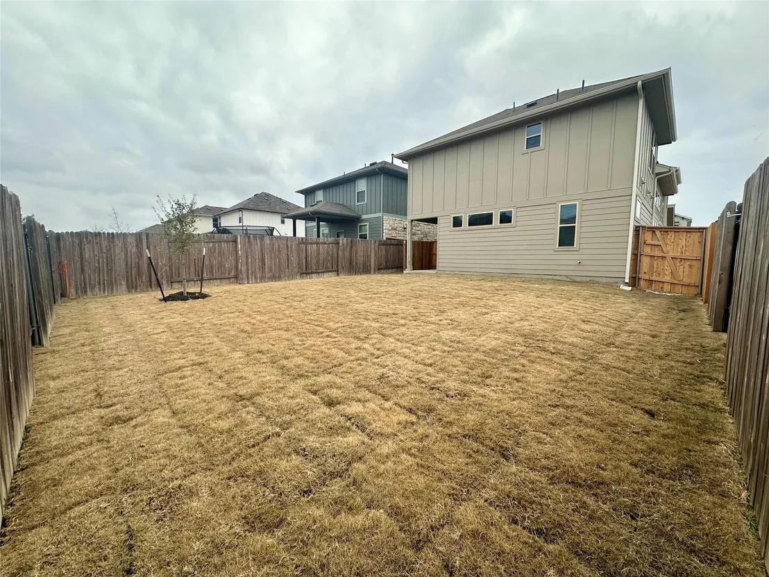 Photo of 172 White Horses DR