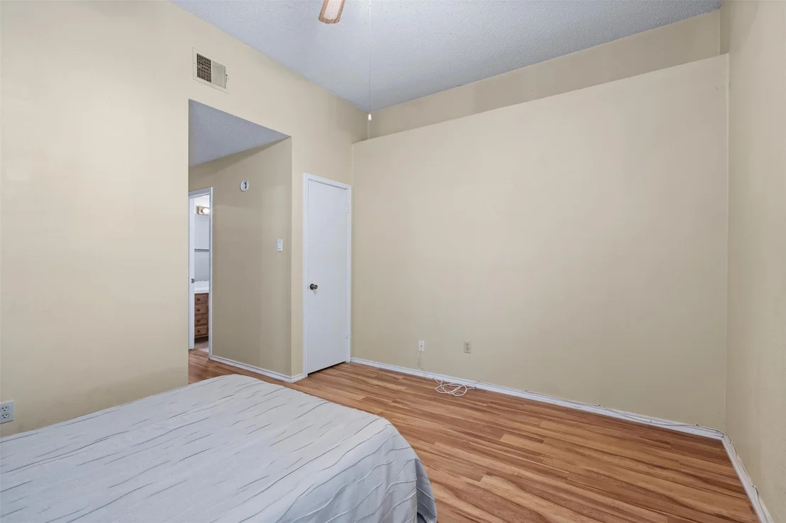 Photo of 840 Eagles WAY