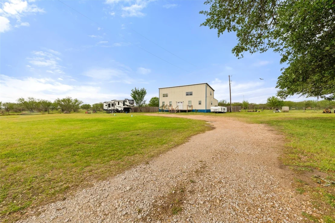 Photo of 3210 County Rd 226
