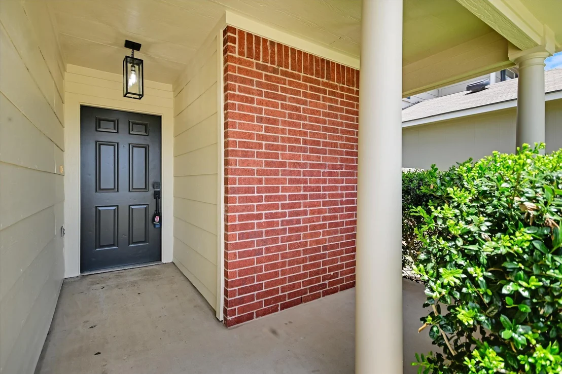 Photo of 11504 Robert Wooding DR