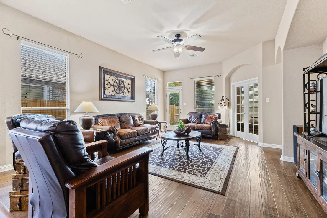 Photo of 3644 Rosalina LOOP
