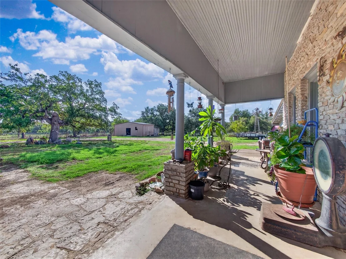 Photo of 7866 County Road 404