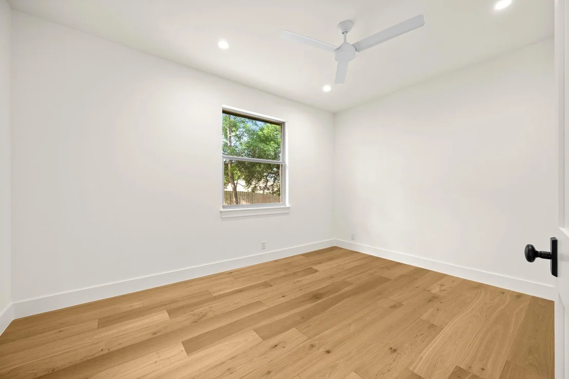 Photo of 2504 Sonoma CV