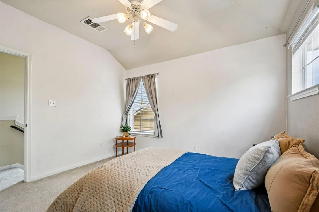 Photo of 410 Rosedale BLVD