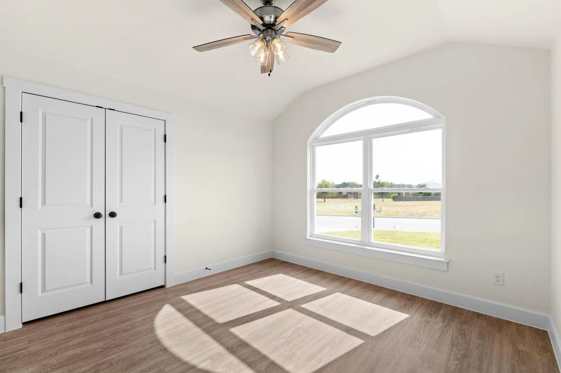 Photo of 2119 Blackhawk LOOP