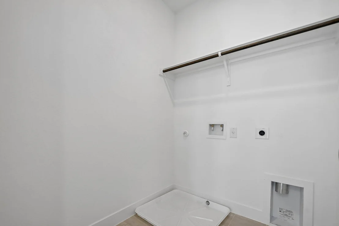 Photo of 1408 Rambling Rose RD
