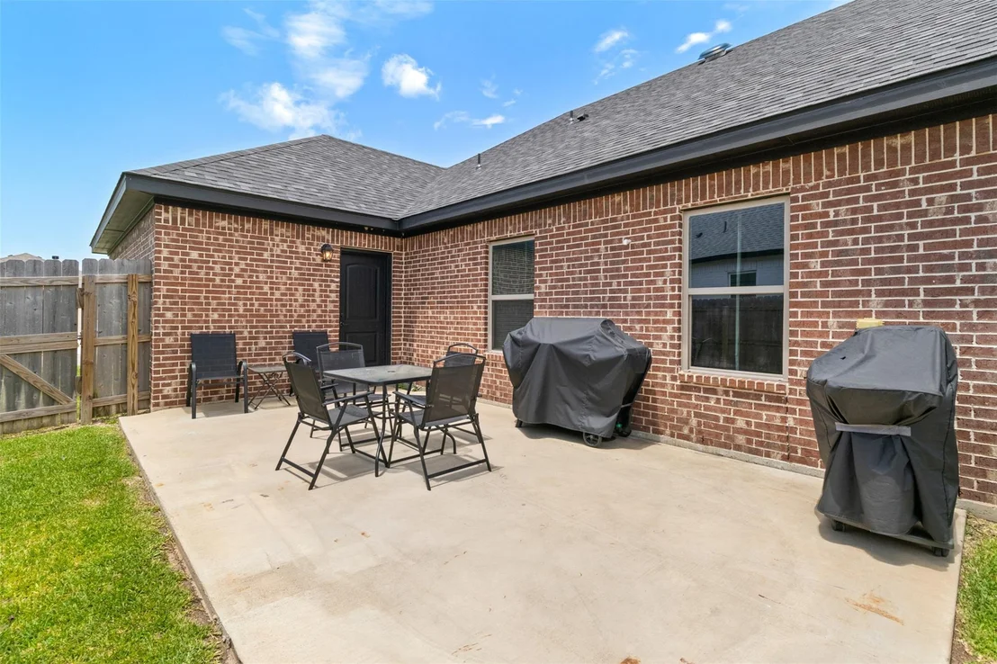 Photo of 7516 Hardin DR
