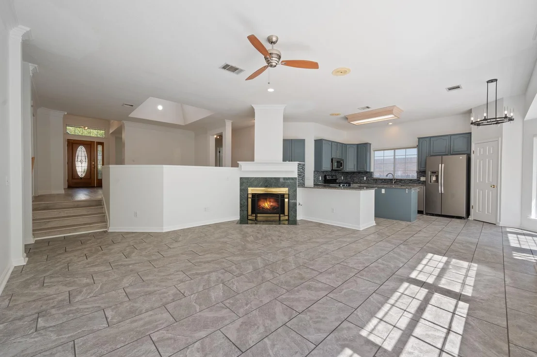 Photo of 10831 Redmond RD
