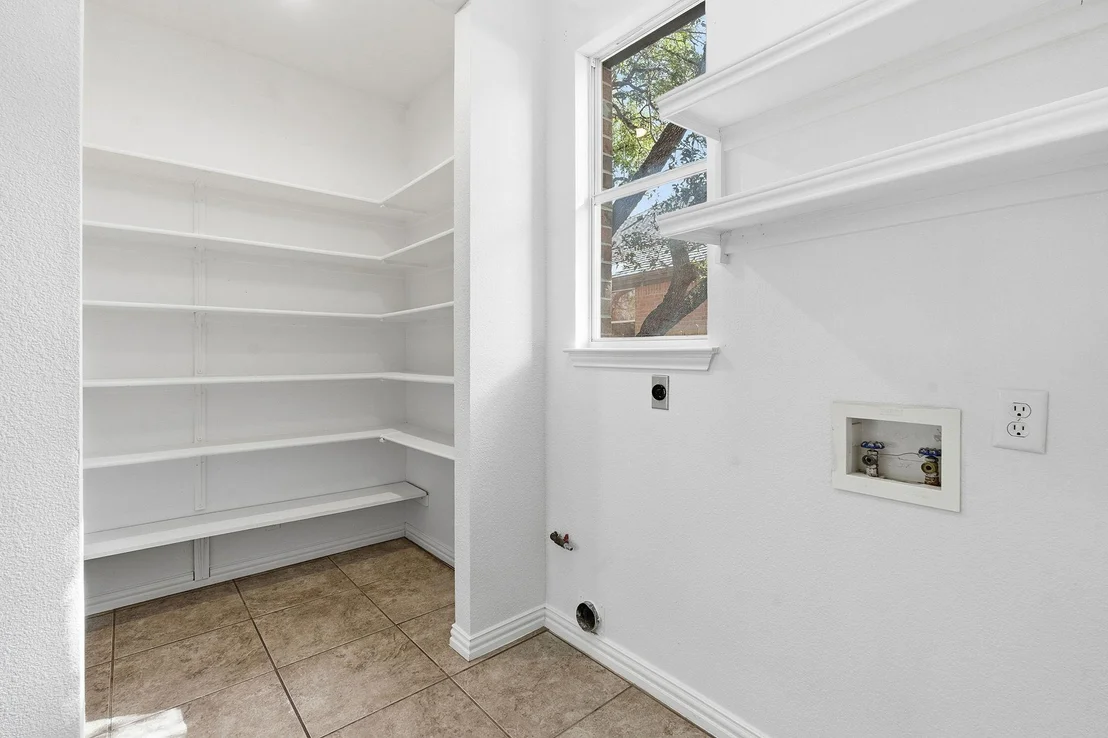 Photo of 2310 Eleanor WAY