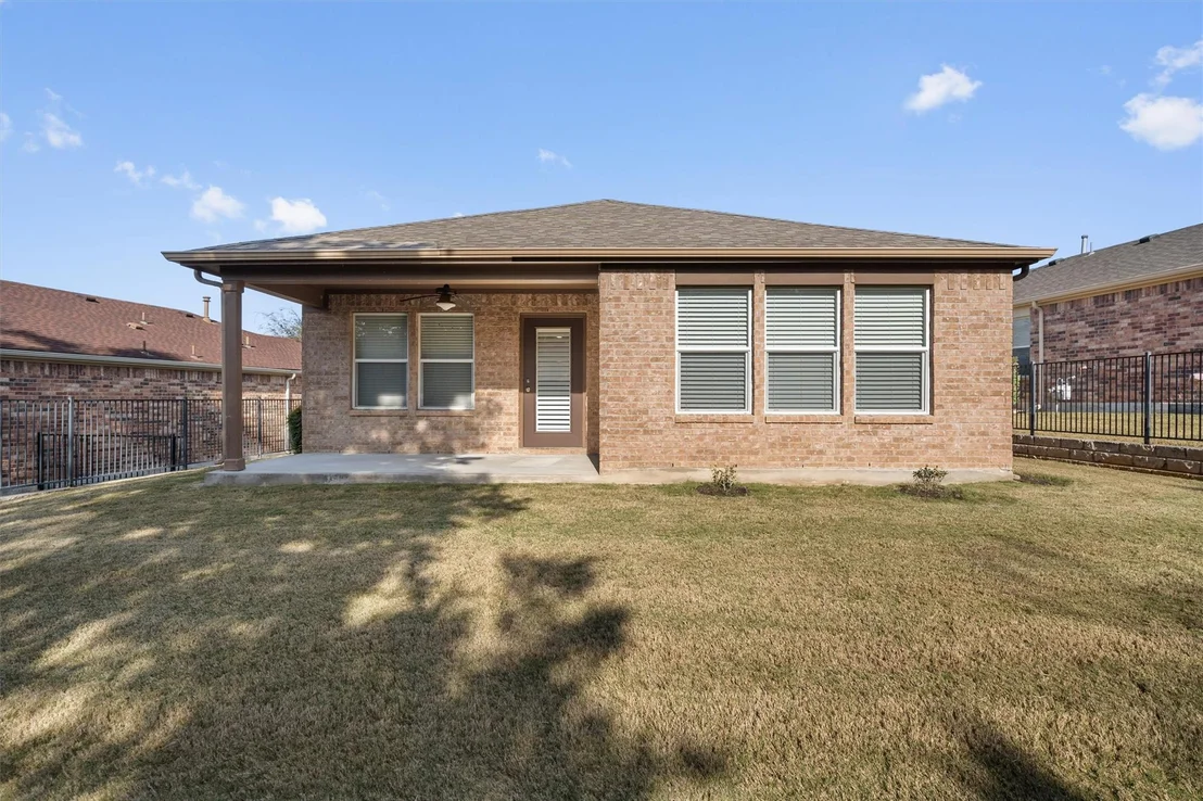 Photo of 307 Kickapoo Creek LN