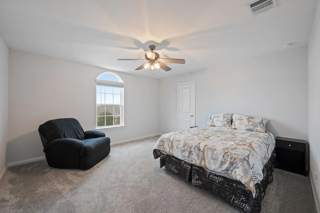 Photo of 6122 Genova PL