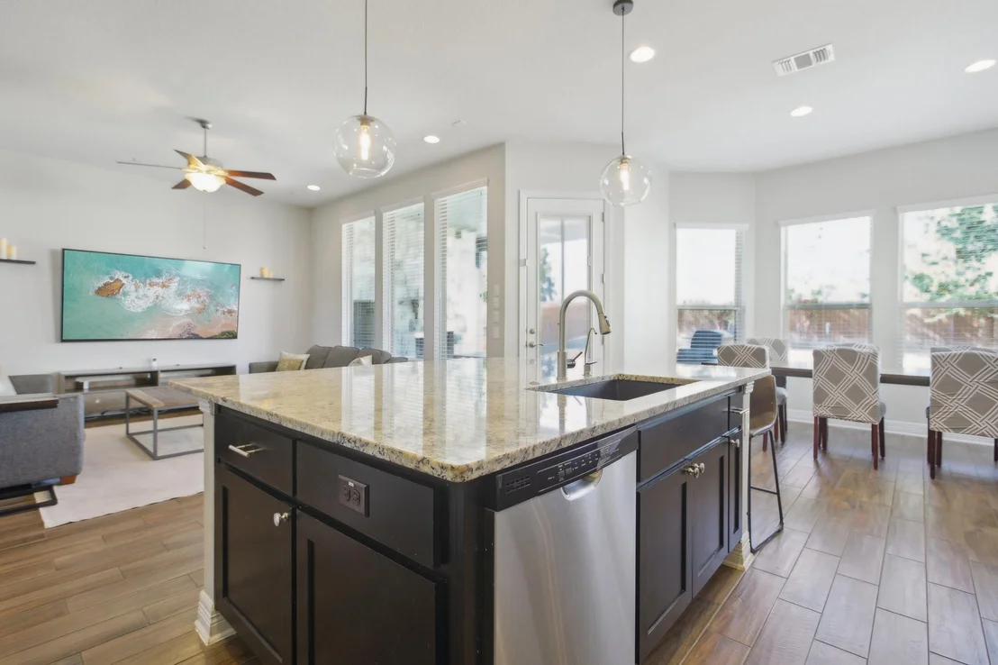 Photo of 18236 Crimson Apple WAY