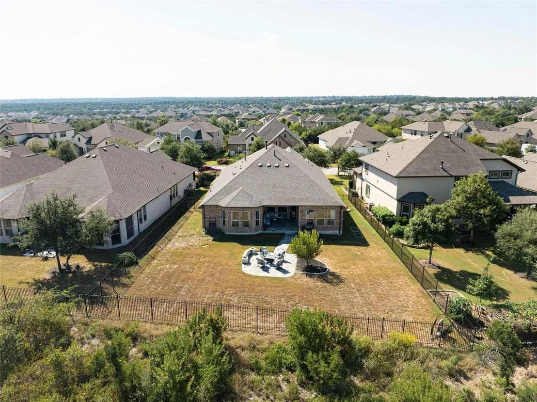 Photo of 401 Jacksdaw DR