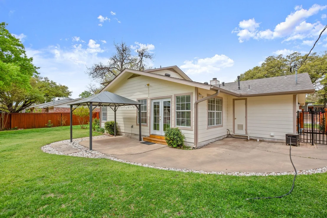 Photo of 6311 Treadwell BLVD