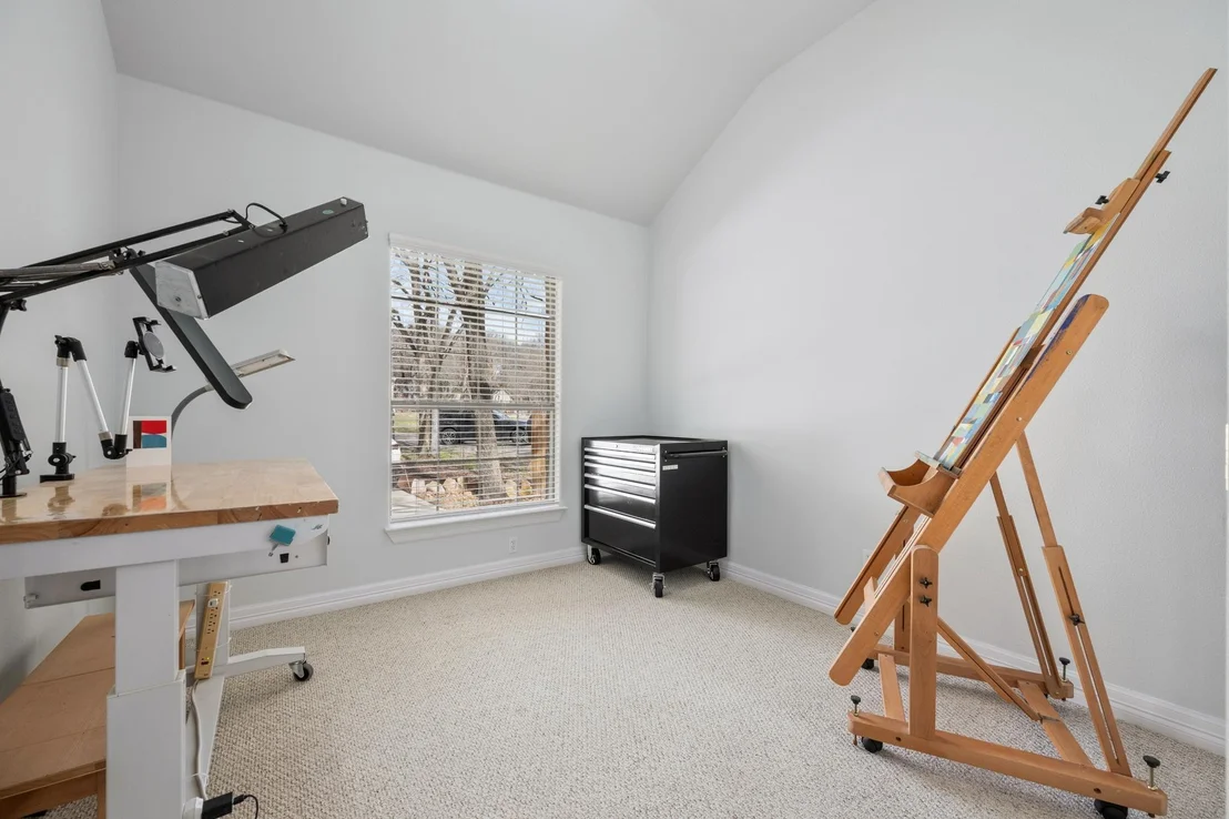Photo of 531 Leanna Oak LOOP