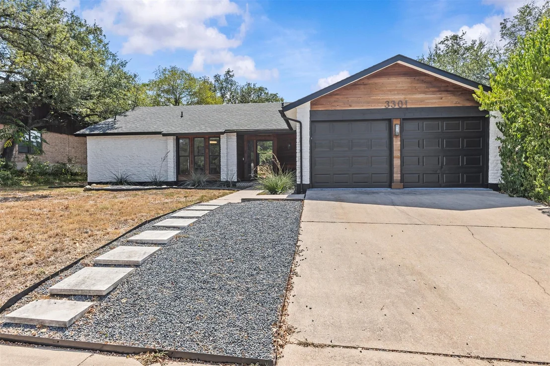 Photo of 3301 Western DR