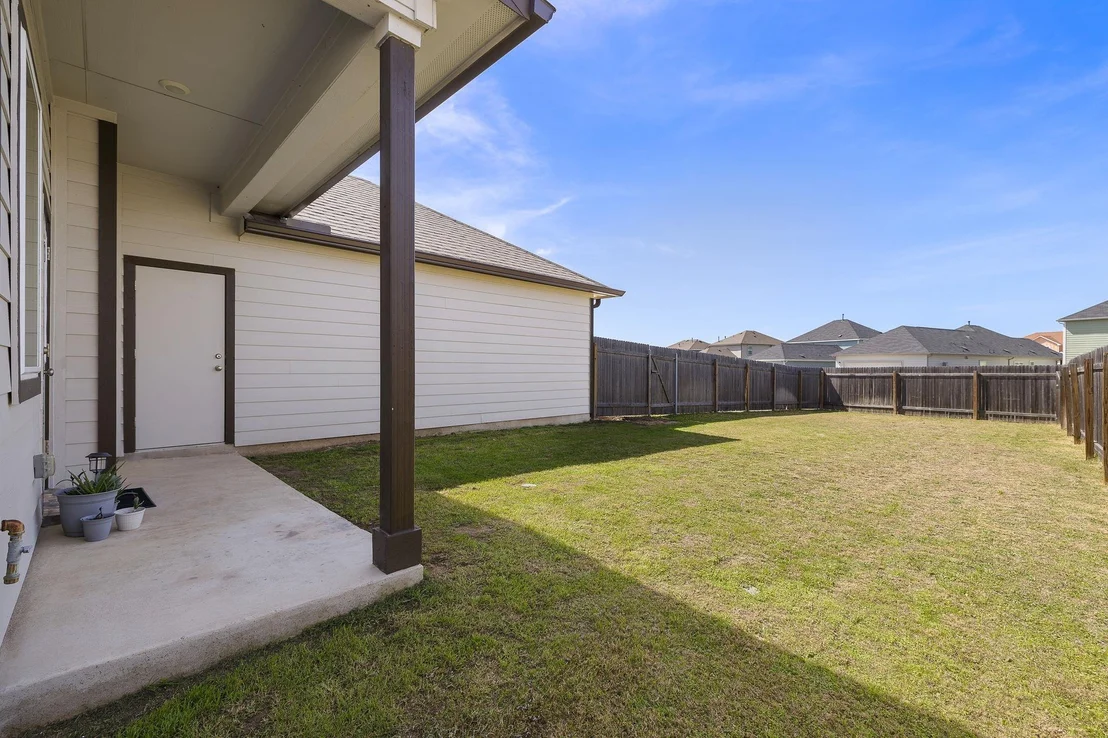 Photo of 105 Hackberry Branch DR