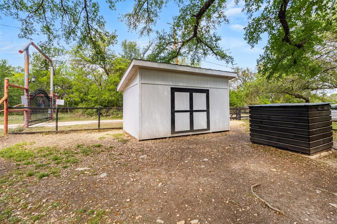 Photo of 7557 Chaparral RD