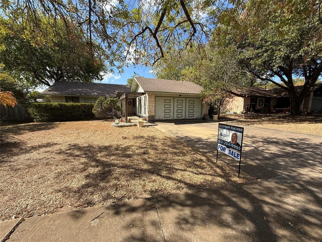 Photo of 5314 Presidio RD