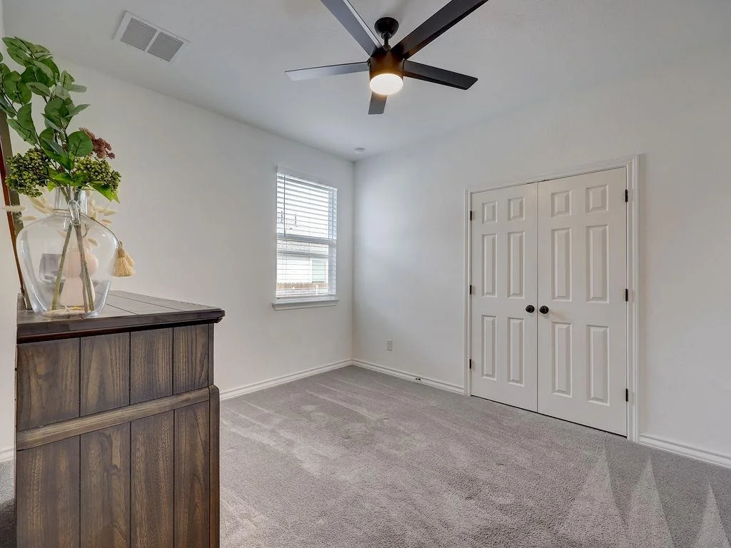 Photo of 1004 Sandra Ann WAY