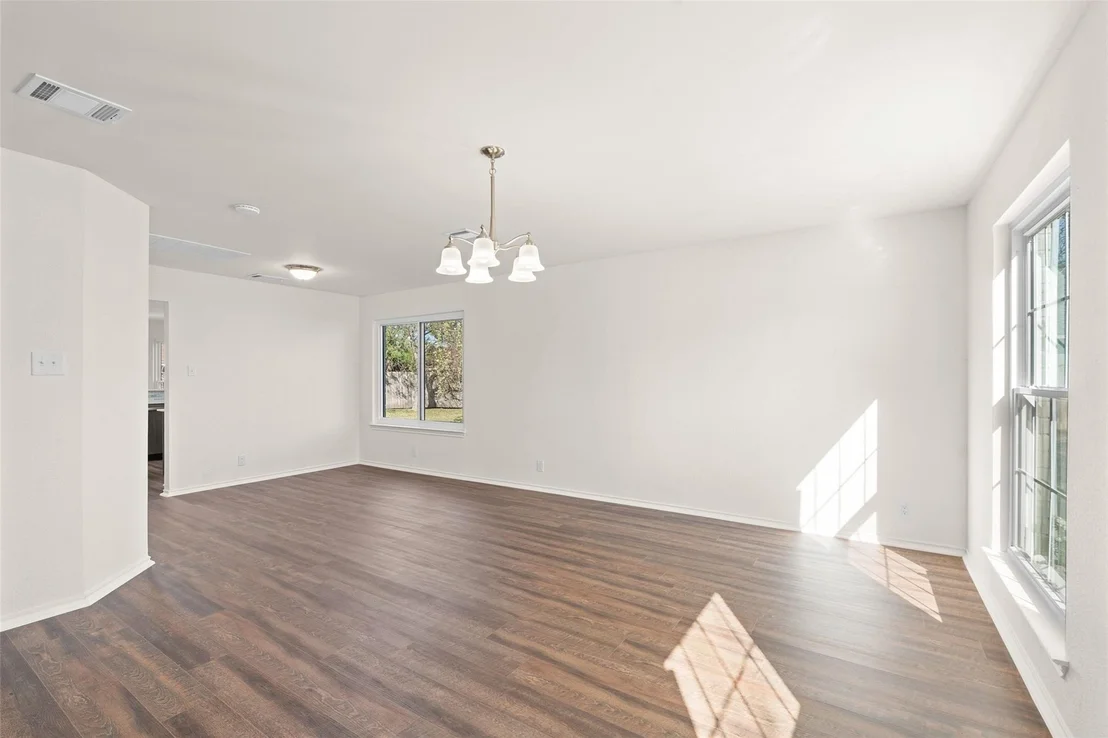 Photo of 1011 Hayden WAY