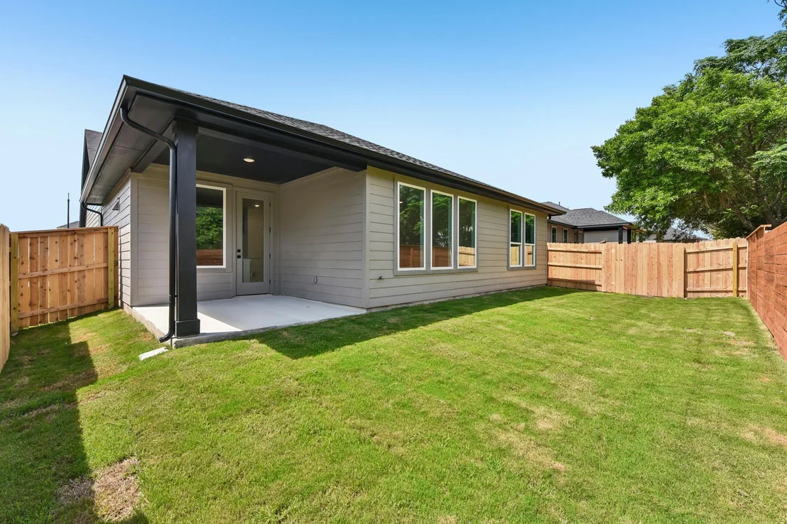 Photo of 310 Romans RD