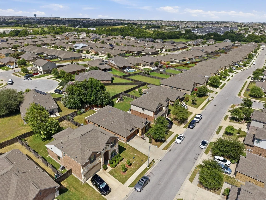 Photo of 3543 Pauling LOOP