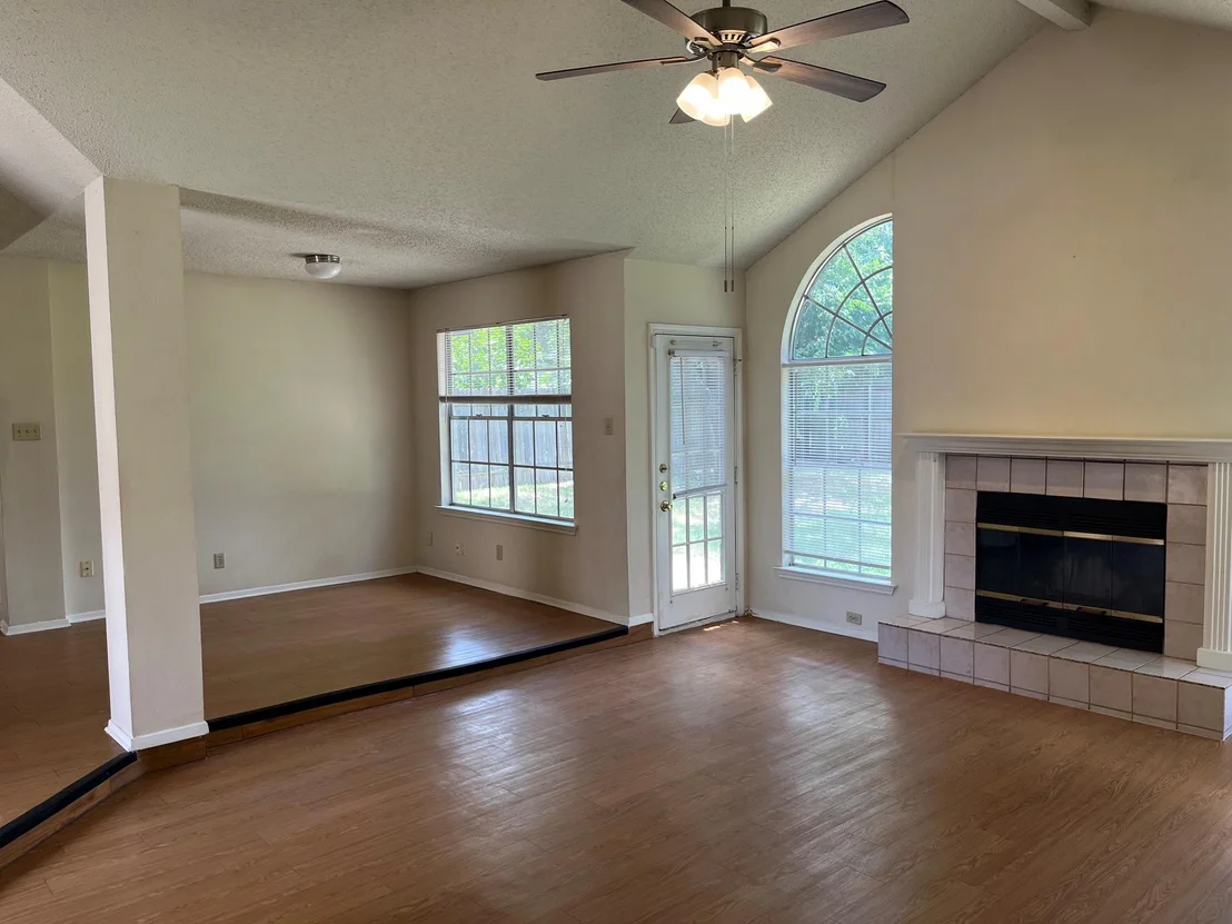 Photo of 1013 Forest TRL