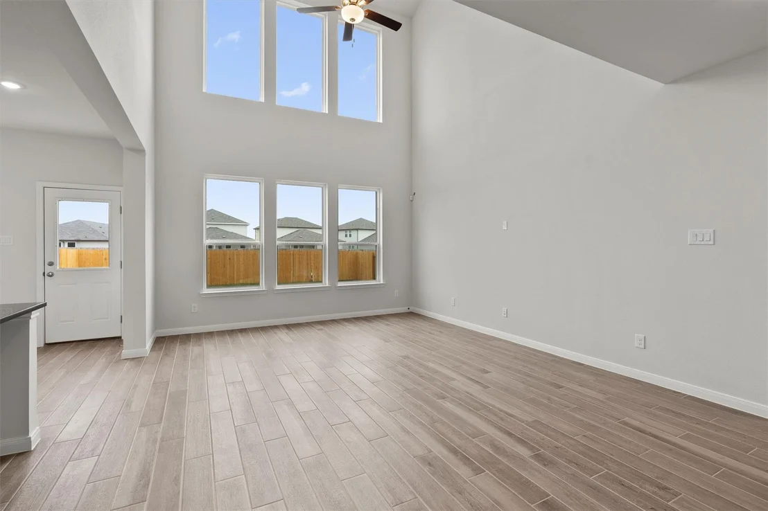 Photo of 349 Stellar Wind DR